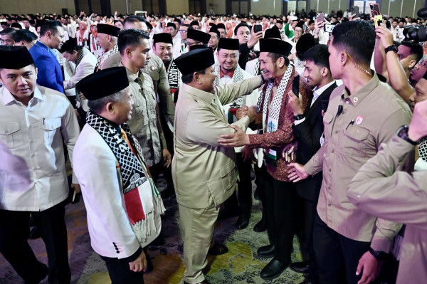 Ustaz Zaitun Rasmin Hadiri Penutupan Munas VI PKS Bersama Presiden Prabowo