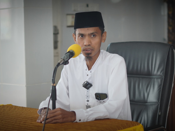 Lewat DIROSA, Ustaz Shaleh Kurdi Ingin Setiap Warga Sinjai Bisa Membaca Al-Qur’an